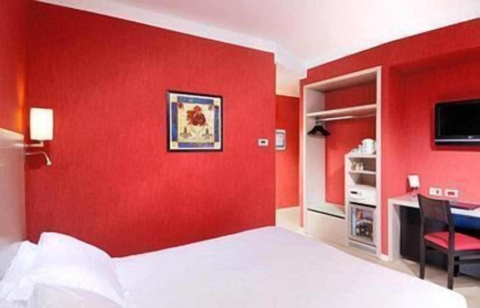 Best Western Porto Antico Genoa Bagian luar foto