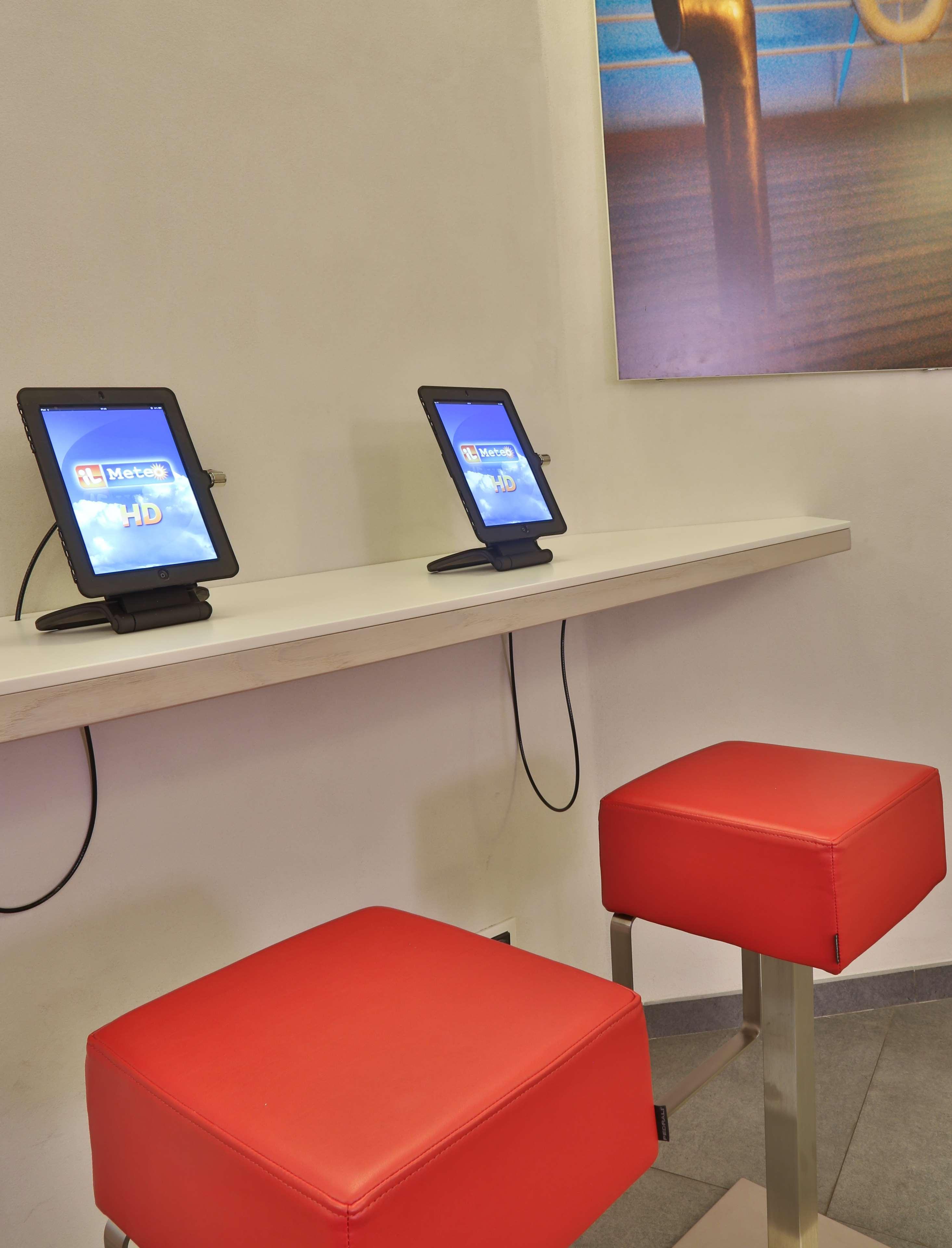 Best Western Porto Antico Genoa Bagian luar foto