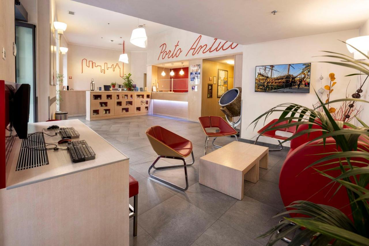 Best Western Porto Antico Genoa Bagian luar foto