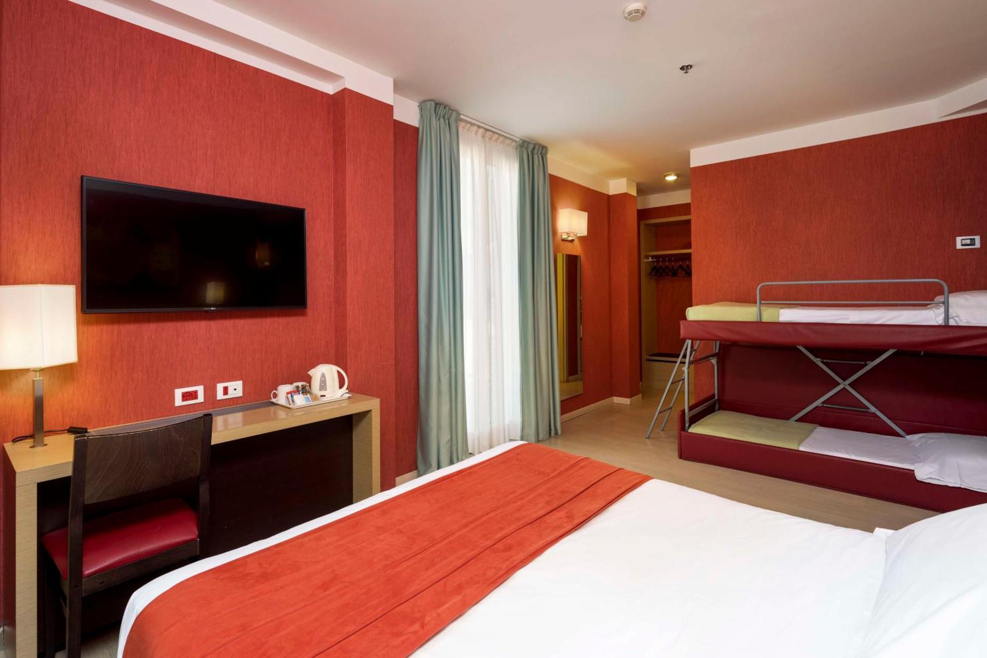 Best Western Porto Antico Genoa Bagian luar foto